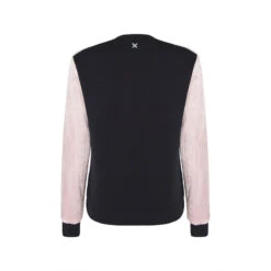 Milani Winkel -Milani Winkel iview 1109906 001 pic2